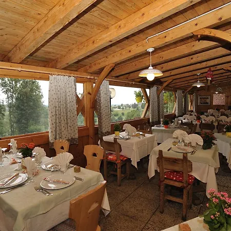Hotel Garni' Laura Baselga di Pinè