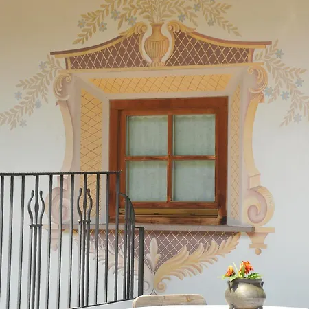 Hotel Garni' Laura